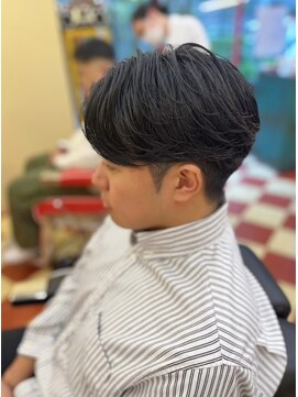 キングスマン トウキョウ(KINGSMAN TOKYO) センターパート