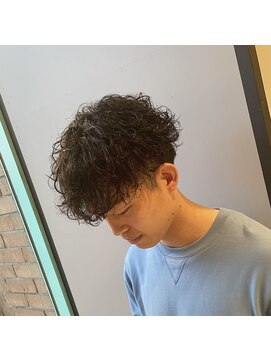 アース 名駅店(HAIR&MAKE EARTH) メンズトレンドヘア 10代 20代 波巻きパーマ スパイラルパーマ