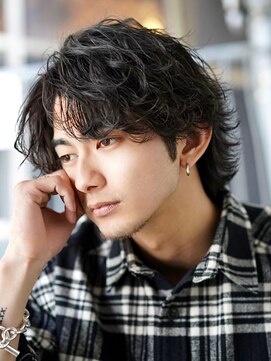 アンサー 渋谷(ANSWER) 渋谷波巻きスパイラルパーマシャドウパーマメンズセンターパート