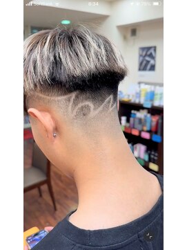 メンズ美容室 タカミ フェード