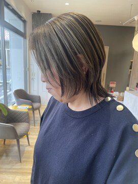 アンドファインヘアービューティー(AND FINE hair beauty) 白髪ぼかしでオシャレショートウルフ