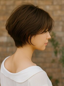 カプロメゾンギンザ 銀座店(Capullo maisonGINZA)の写真/白髪を隠すだけで終わらせない。染めるたび髪と頭皮の未来まで整えるグレイカラー