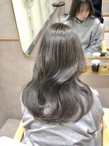 ジーナ 高槻(Zina) オリーブグレージュ