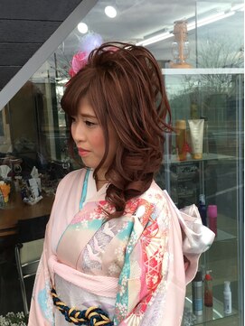 ビューティータウン(Beauty Town) スジ盛りアップスタイル