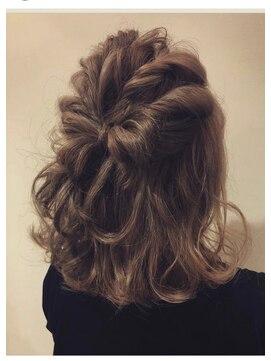 テラス アヴェダ 大丸心斎橋店(Terrace AVEDA) リボンヘア