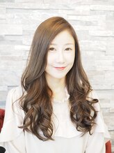 ヘアコレクション アンジュ(Hair collection Unge) 艶髪　韓国風コテ巻き風スタイル