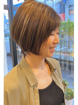ヴィスコ(Visco kobe) 3Dカラー大人小顔ショートボブ 30代・40代・50代