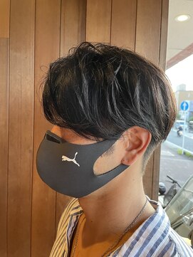 フィールグッドカンパニー(Feel Good Company) 20代30代40代前下がりサイドパート刈り上げショート