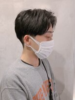 フランクスバーバーリザーブ 人形町店(FRANK’S BARBER RESERVE)&nbsp;韓国風センターパートツーブロックスタイル　ｙ