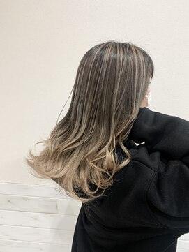 ヘアアンドメイク ルシア 奈良店(hair & make Lucia) バレイヤージュ