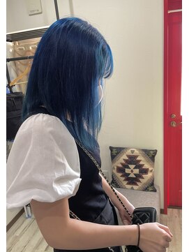 ロッソフィーロ(Rosso Filo) 青髪　Instagram【@dai_n29】