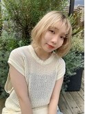 ベージュ×レイヤー