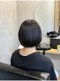 ショートボブ
