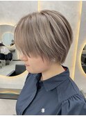 ミルクティーベージュ/ハイトーンカラー/ハンサムショート