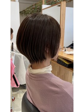 ストーリアエフ カミトザッカ(storia.f kami to zakka) 量が多くて広がりやすい方におすすめ！