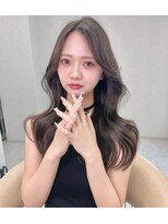 リリー(Lilley)&nbsp;マロンベージュ×小顔レイヤー×韓国風巻き×髪質改善