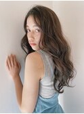 ロングウェーブヘア