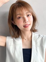 リヤン 表参道(lyann)&nbsp;くびれヘアセミディサイドバングミディアムレイヤーカット