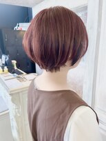 キャアリー(Caary)&nbsp;福山人気ピンクベージュローライトカラー立体感ショートボブ20代