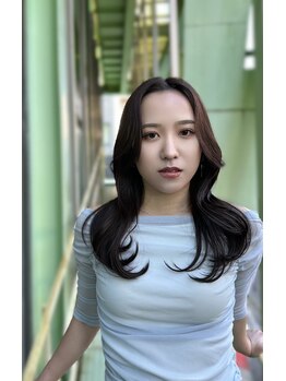 ラル(Lull)の写真/浜松で大人気！伸ばしかけのミディアムやロングも、顔周りレイヤーで抜け感のある最旬スタイルに◎