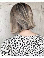 バーチョ(bacio)&nbsp;【bacio】エアタッチ バックコーミングバレイヤージュ  外国人風