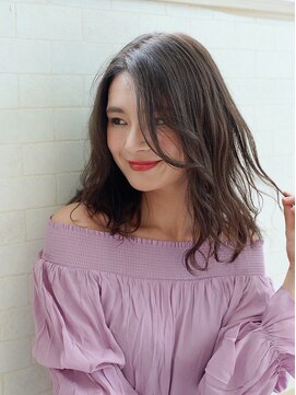 ヘアリゾート粋 ウナム 新宿東口店(enam) 大人ミディ[新宿/新宿駅]