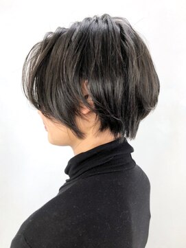 アイティー バイ アルバム 中野店(IT by ALBUM) グレーショート_耳かけウェーブパーマフォギーベージュ_ba279511