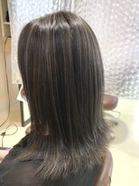 アズール 草加(azule)&nbsp;コントラストハイライト　グレージュ