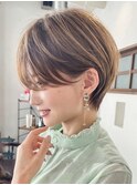 30代40代50代耳かけショート前髪なしハンサムショートカット小顔