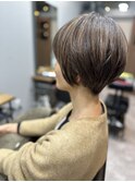 ショートボブ