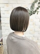 ミックリンクバイリッシュ(mic link by Riche) 内巻きに入りやすいボブ×オリーブベージュ