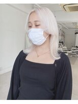 ターン ヘアー(TAAN HAIR)&nbsp;ホワイトカラー