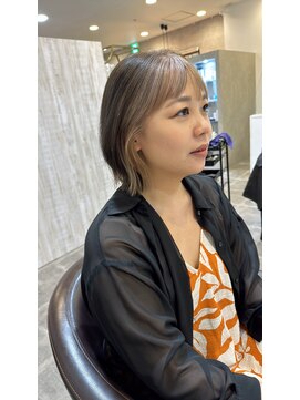 ノンダメージサロン ステラバイボヌール(Stella by Bonheur) stylist伴》白髪をデザインに♪フェイスフレーミング