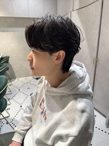 ゼスト リル 新宿(ZEST lill)&nbsp;フェザーパーマ センターパート 毛流れ 新宿