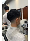 スパイキーショートブルーブラックフェザーパーマサーフカール