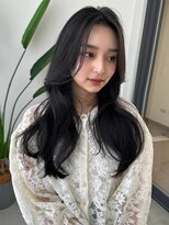 ソヨン 五所川原店(SOYON) センターパートゆる巻×黒髪ロング