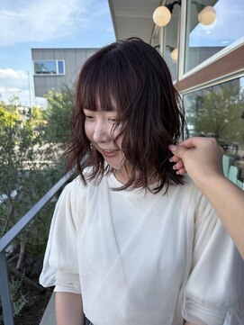 エムサロン 元総社(emusalon) 【Yuuka】温かみのあるピンクベージュ×顔まわりレイヤー