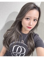 ネバーバイリンクス(NEVAR by LINKTH)&nbsp;韓国風くびれロング×シースルー前髪ベージュ