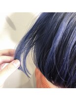 テクライズ 豊橋店(TECHRISE)&nbsp;ブルーバイオレット×前下がりボブ