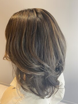 ヴァルーズ 反町(Vareuse) シークレットハイライト×ミディアム