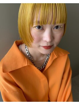 シロ(ciLo) 顔まわりレイヤーボブ＊レモンイエローカラー