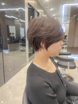 ハルキミナトジャパン センダイ(HARUKI MINATO japan SENDAI) 癖活かしくびれショート