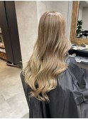 バレイヤージュ、ハイライト、レイヤーロング、グレーベージュ