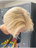 8787ニュアンスカラーホワイトアッシュ短髪ショートモテ髪ウルフ
