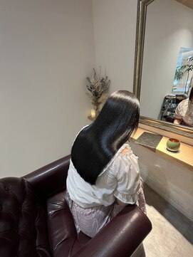 ベルラ(BeLuRA) 美髪矯正後に美髪エステすると…