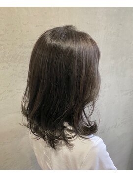 ニキ ヘアー ネイル 子安店(niki hair, nail) アッシュカラー