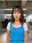 rireイメチェン前髪アンブレラカラーこなれミディウェーブパーマ