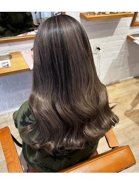 シーヘアー(SiI hair) デザインカラー