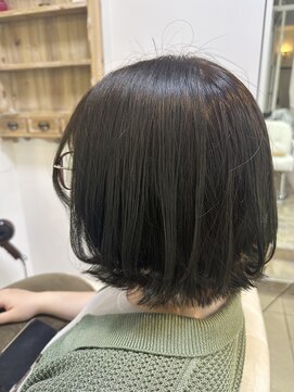 エミュ 中央駅店(eMu) レイヤーボブ