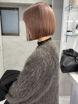 スウィープ(sweep) ハイトーンボブ/ピンクベージュ/ケアブリーチ